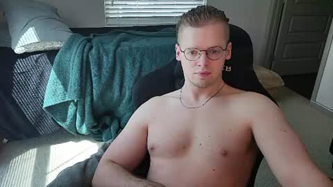 Snapshot of doloresman chatting on July 2026 05:40:01 PM doloresman online show from July 2026 05:40:01 PM