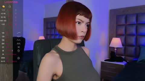 Dolly online show from November 2025 08:20:01 PM