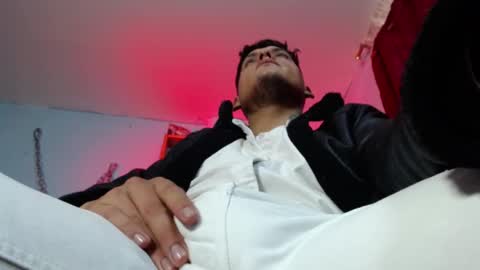 Diego Castell online show from February 2026 04:02:01 PM