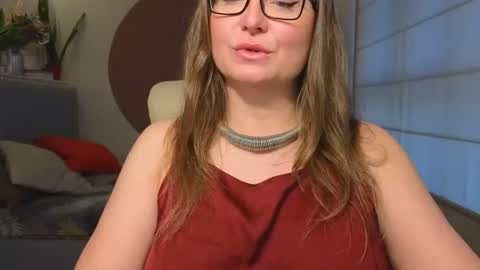 DOM MUMMY online show from June 2026 06:26:01 AM