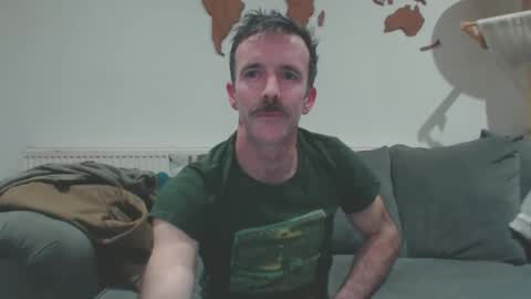 Snapshot of dombolio chatting on February 2026 06:42:01 PM Dombol online show from February 2026 06:42:01 PM