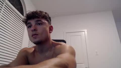 Snapshot of domd3 chatting on October 2025 01:53:02 AM Dom online show from October 2025 01:53:02 AM