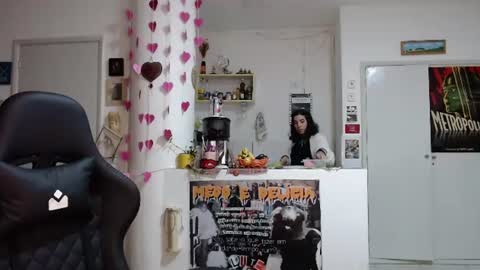 Snapshot of domenica_dos_ouros chatting on June 2026 09:50:01 PM sweet domme online show from June 2026 09:50:01 PM
