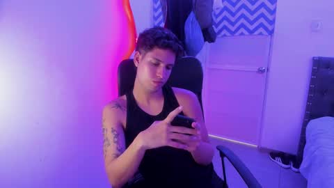 Snapshot of domi_master chatting on January 2025 02:16:02 AM MASTER online show from January 2025 02:16:02 AM