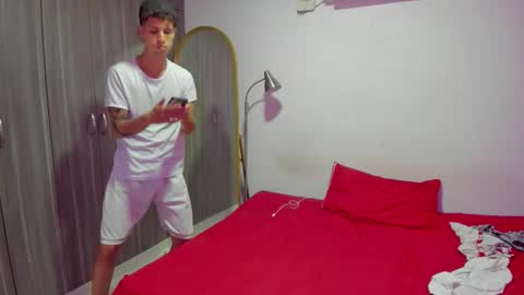 Snapshot of domi_master chatting on October 2025 04:43:02 AM MASTER online show from October 2025 04:43:02 AM