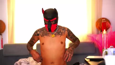 jjhoy online show from November 2025 04:39:01 PM