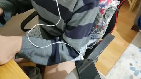 dominantboy77 online show from February 2025 05:47:02 PM