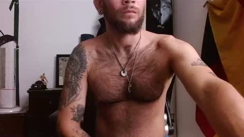 Snapshot of dominantthewolf chatting on June 2026 11:04:01 AM Logan - INDEPENDET MODEL online show from June 2026 11:04:01 AM