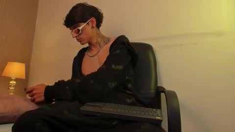 Snapshot of dominic_foox chatting on February 2026 04:41:01 PM Dominic foox online show from February 2026 04:41:01 PM