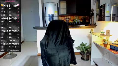 SANTI  independent model online show from September 2025 06:46:01 AM