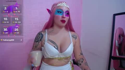 Snapshot of dominic_queen1126 chatting on October 2025 02:02:01 PM online show from October 2025 02:02:01 PM
