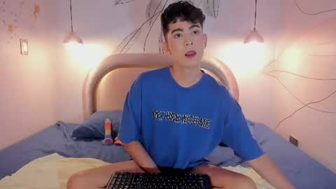 Snapshot of dominicjay_ chatting on July 2026 09:03:02 PM DOMINIC online show from July 2026 09:03:02 PM