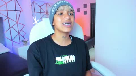 Dominick  online show from January 2025 12:06:02 AM