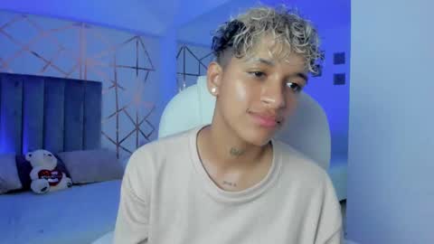 Dominick  online show from January 2025 11:56:01 PM