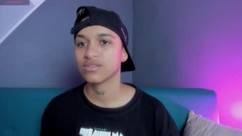 Dominick  online show from March 2025 06:08:02 PM