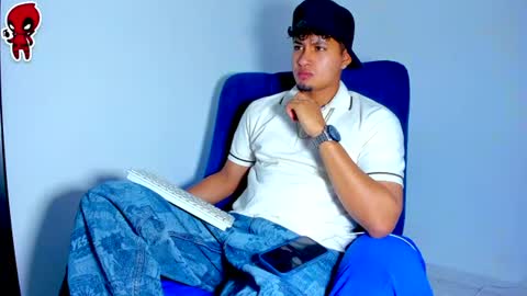 Snapshot of dominick_king chatting on June 2026 03:11:02 AM Dominic online show from June 2026 03:11:02 AM