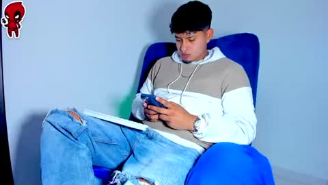 Snapshot of dominick_king chatting on July 2026 02:00:02 AM Dominic online show from July 2026 02:00:02 AM