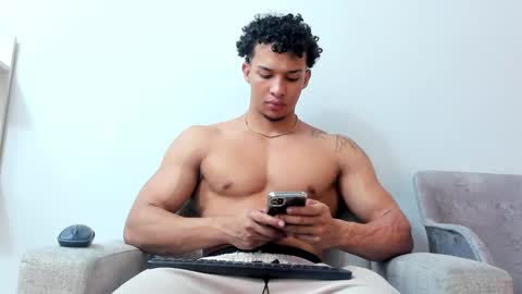 Dominick Star online show from January 2025 03:22:02 AM