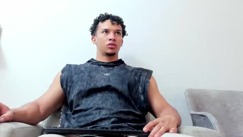 Dominick Star online show from February 2025 04:35:02 AM