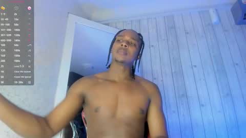 Dominicscott online show from November 2025 12:47:01 PM