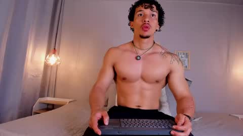 Dominik Drake online show from May 2026 02:08:01 AM