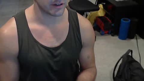 Snapshot of domjfriesen1541 chatting on October 2025 02:31:01 PM domjfriesen1541 online show from October 2025 02:31:01 PM