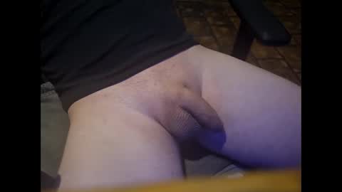 Snapshot of domse999 chatting on October 2025 12:44:02 AM domse999 online show from October 2025 12:44:02 AM