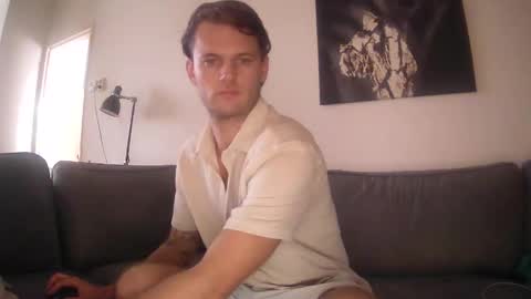 Snapshot of donn053 chatting on September 2025 02:27:02 PM Papi online show from September 2025 02:27:02 PM
