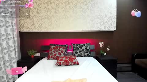 Donna On GMT2 Mon-Fri 3-9 AM online show from December 2024 03:15:01 AM