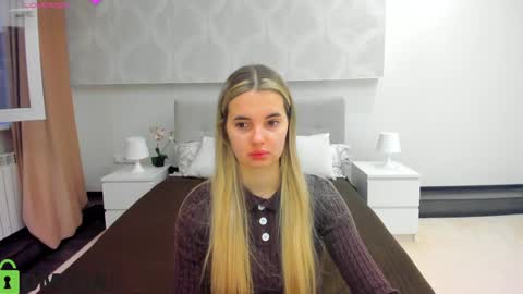 Donna On GMT2 Mon-Fri 3-9 AM online show from April 2026 12:00:02 AM