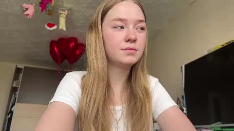 Snapshot of donnettesaborio chatting on June 2026 09:18:02 AM Haley online show from June 2026 09:18:02 AM
