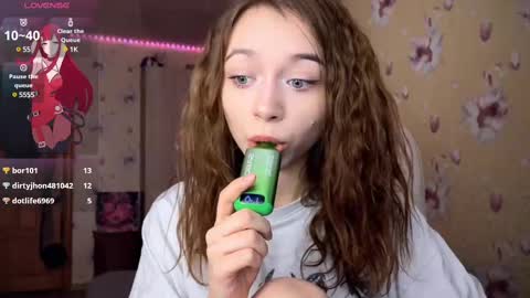 Nicole online show from February 2025 03:29:02 AM