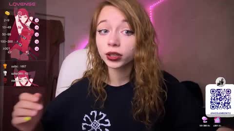 Nicole online show from September 2025 04:40:02 PM