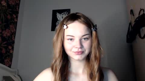 Snapshot of doratixx0 chatting on May 2026 08:54:02 PM dorati online show from May 2026 08:54:02 PM