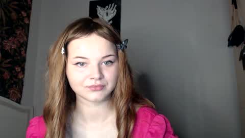 Snapshot of doratixx0 chatting on June 2026 09:09:01 PM dorati online show from June 2026 09:09:01 PM
