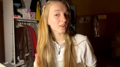 Snapshot of doreathagustave chatting on February 2026 05:22:02 PM Anika online show from February 2026 05:22:02 PM