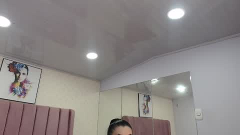 Snapshot of dorettaacreman chatting on April 2026 12:09:02 PM Anny online show from April 2026 12:09:02 PM