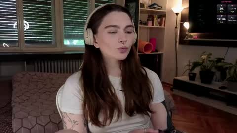 Snapshot of dorfmatratze_ chatting on May 2026 10:43:02 AM Alice online show from May 2026 10:43:02 AM