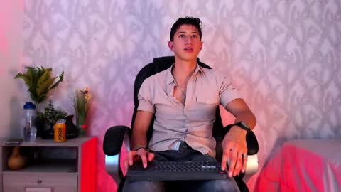 dorian_mystery online show from December 2024 07:08:01 AM