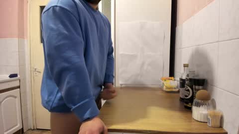 Snapshot of doriancretu95 chatting on December 2024 01:22:01 PM menu below online show from December 2024 01:22:01 PM