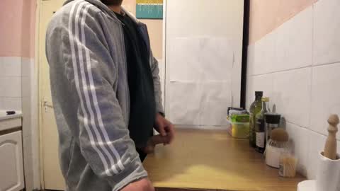 Snapshot of doriancretu95 chatting on February 2025 06:56:02 PM menu below online show from February 2025 06:56:02 PM