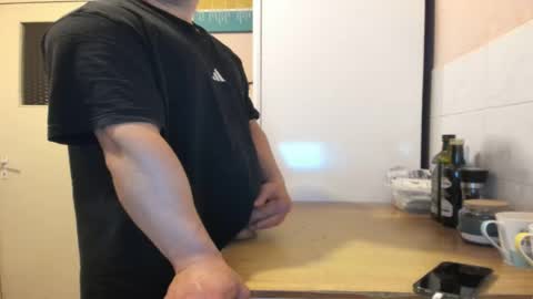Snapshot of doriancretu95 chatting on May 2026 09:05:02 PM menu below online show from May 2026 09:05:02 PM