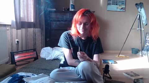 Snapshot of dosbox98 chatting on January 2025 10:49:02 AM stupid ass online show from January 2025 10:49:02 AM