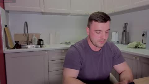 Sasha online show from September 2025 04:12:02 PM