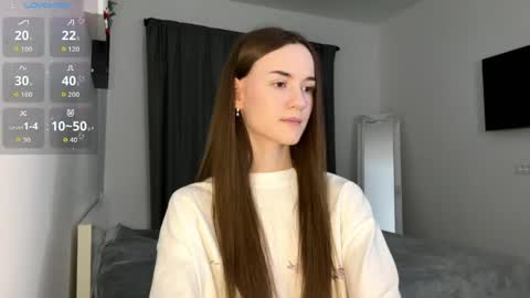 Snapshot of double_sun chatting on May 2026 11:12:03 PM Alice and Mark online show from May 2026 11:12:03 PM