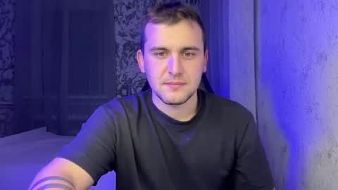 douglas_666 online show from November 2025 07:29:02 PM