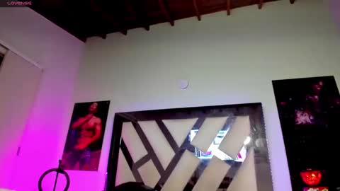 Snapshot of douglassafado chatting on February 2025 06:44:01 AM Douglas Safado online show from February 2025 06:44:01 AM