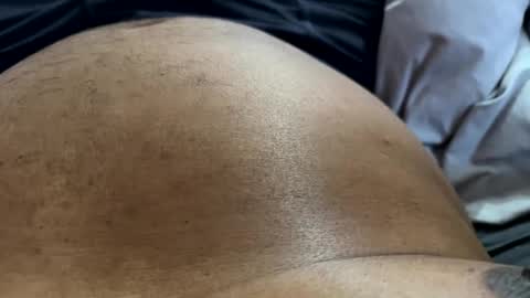 Snapshot of down4hairy chatting on December 2024 04:06:01 PM down4hairy online show from December 2024 04:06:01 PM