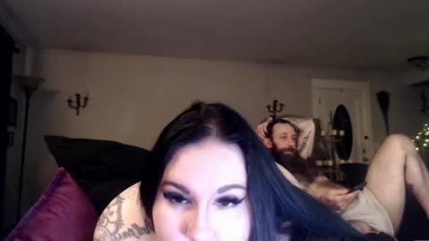Snapshot of downwiththethiccness chatting on June 2026 01:19:02 AM DownWithTheThiccness online show from June 2026 01:19:02 AM
