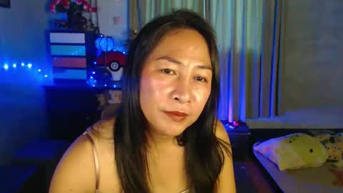 doyouwantme143 online show from May 2026 08:20:01 AM